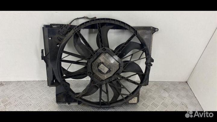 Вентилятор охлаждения BMW 3 E90/E91/E92/E93 2006