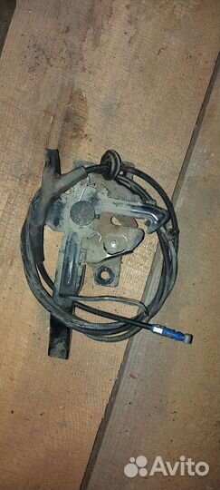 Замок капота Ssang Yong Kyron