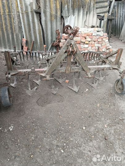 Трактор ВТЗ Т-25А с КУН, 1984