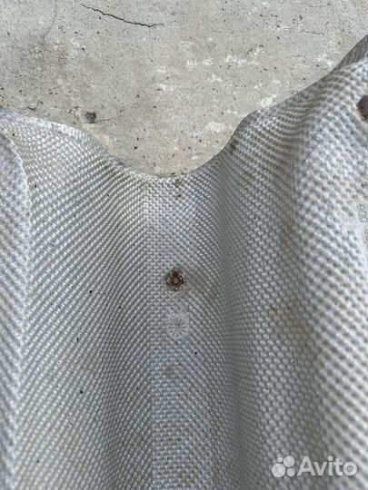 Тепловой экран топливного бака mercedes w251