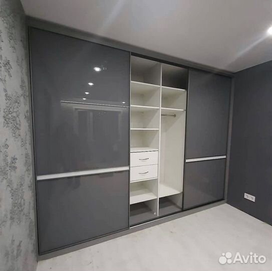 Шкаф-купе встроенный / шкаф купе новый