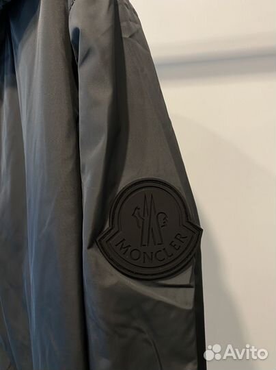 Ветровка Moncler