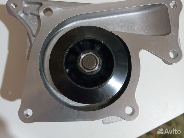 Помпа Рено megane 4