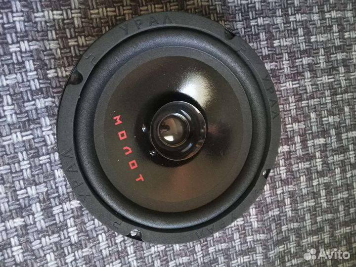 Колонки в авто