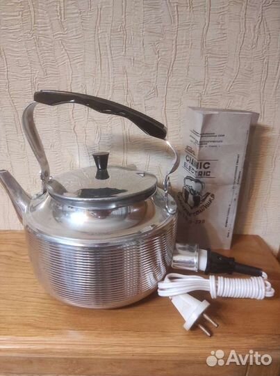 Новый электрический чайник 2 л СССР