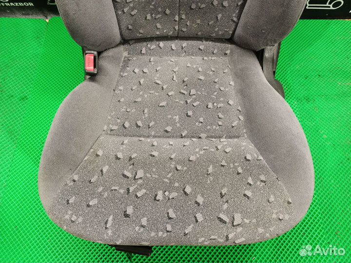 Сиденье водительское kia spectra 2009