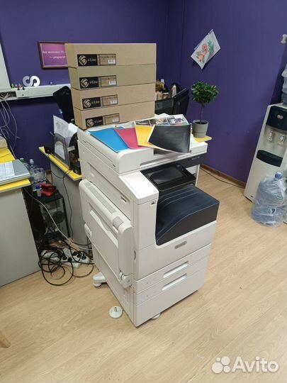 Мфу Цветной Xerox Versalink c7025 + 4 картриджа