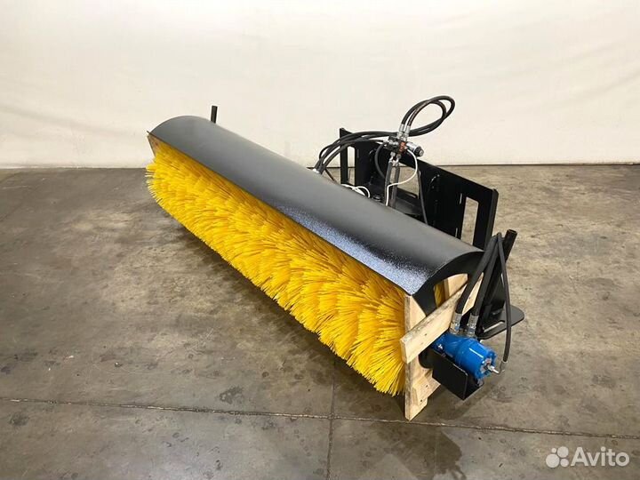 Щетка на минипогрузчик