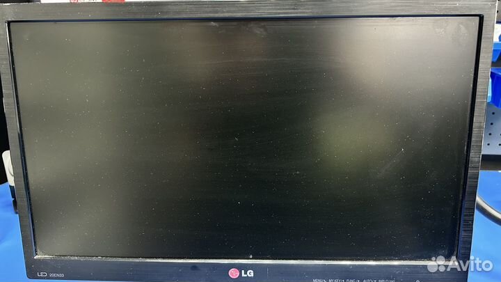 Монитор LG 20