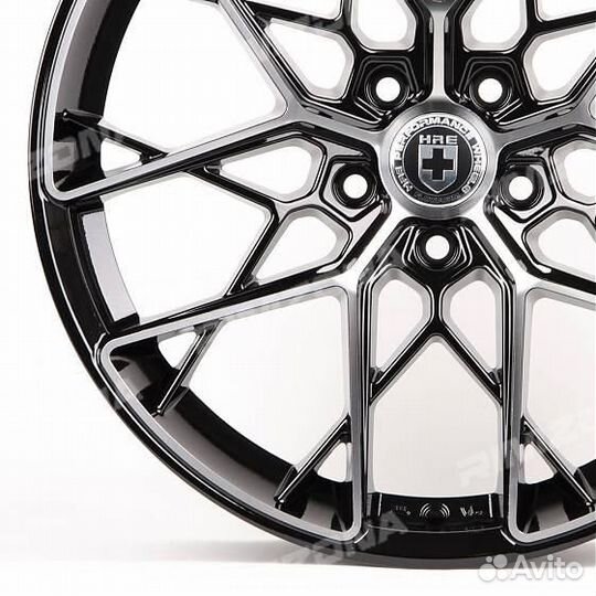 Литой диск HRE R19 5x112