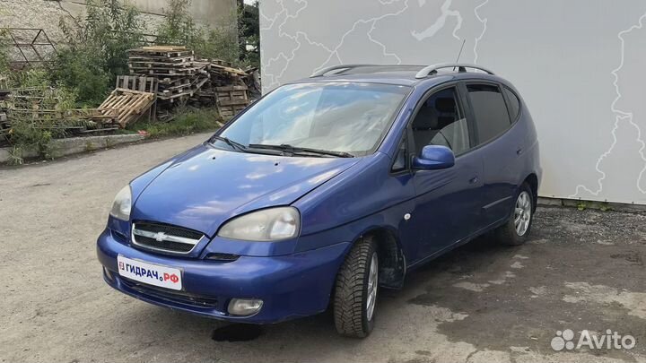 Обшивка двери передней правой Chevrolet Rezzo 96407159