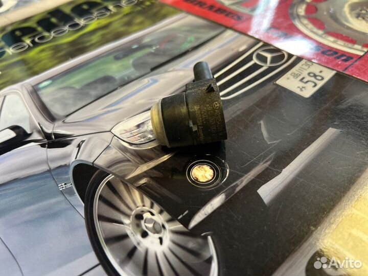 Датчик парковки передний Mercedes-Benz E-Class