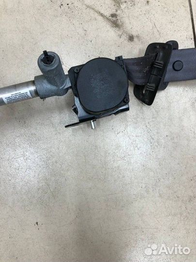 Ремень безопасности правый Volvo S80