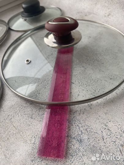 Крышки на кастрюли сковородки