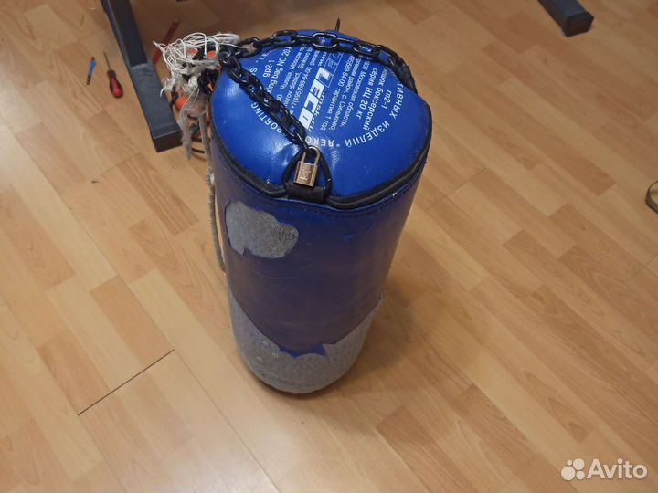 Комплект: груша20кг+крепеж шв.стенку+4боксперчатки