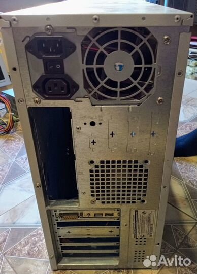 Корпус minitower ATX с DVD и флоппи
