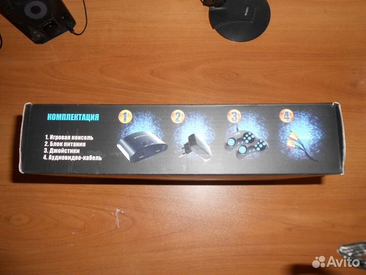 Игровая приставка titan 2