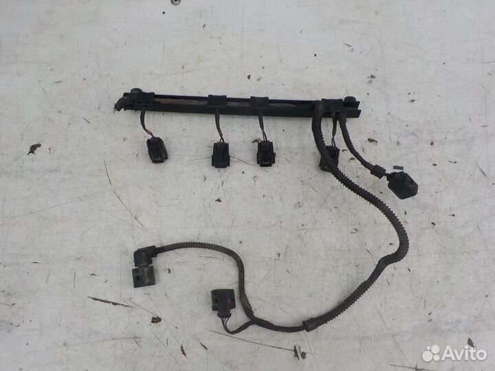 Проводка моторного отсека Skoda Octavia 2004