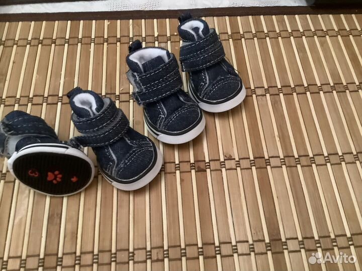 Ботинки зимние на маленькую собачку