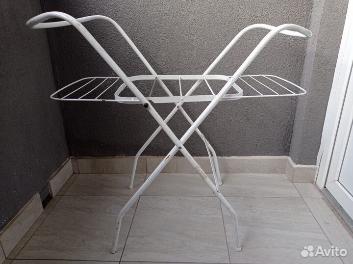 Ванночка детская с подставкой для купания