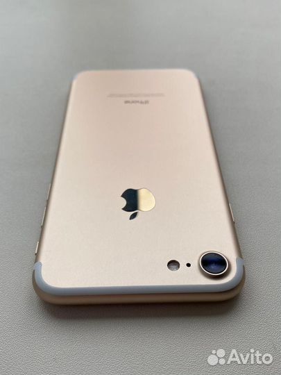 Телефон iPhone 7 128gb