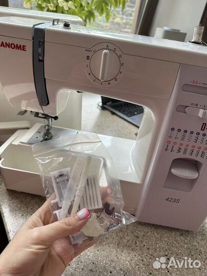 Швейная машинка janome