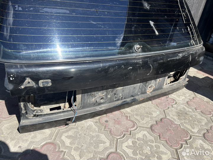 Крышка багажника со стеклом audi c4 Avant