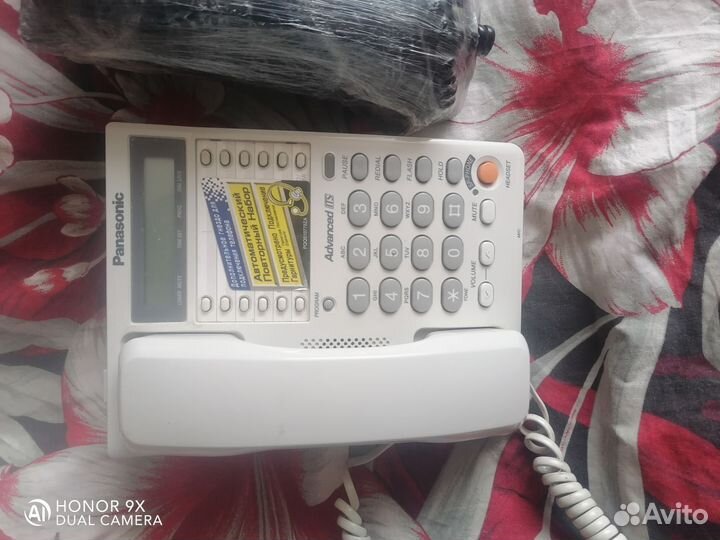 Стационарный телефон panasonic