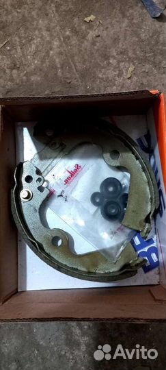 Запчасти и аксессуары для автомобили