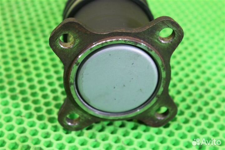 Шрус внутренний задний Toyota Ipsum SXM15 3S-FE