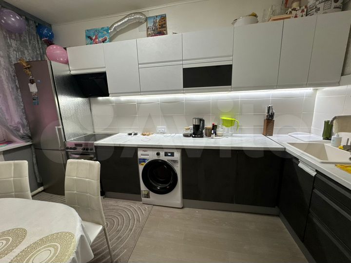 2-к. квартира, 58,4 м², 2/5 эт.