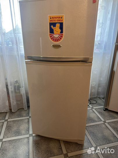 Холодильник sharp