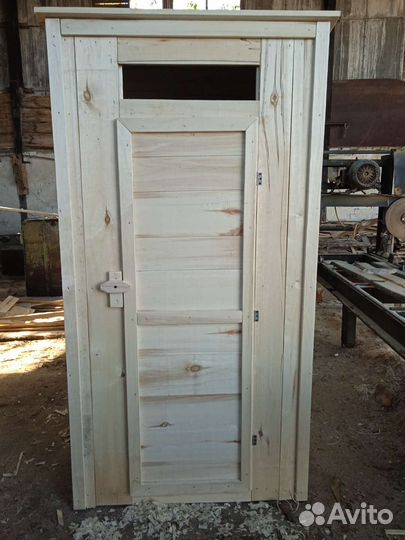 Дачный туалет деревянный