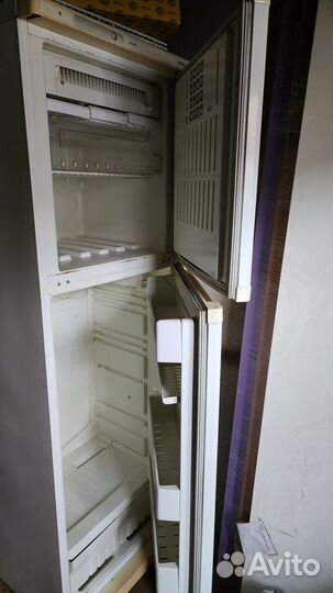 Холодильник stinol 110 L