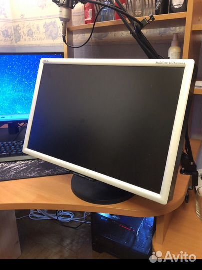 Мониторы NEC multisync