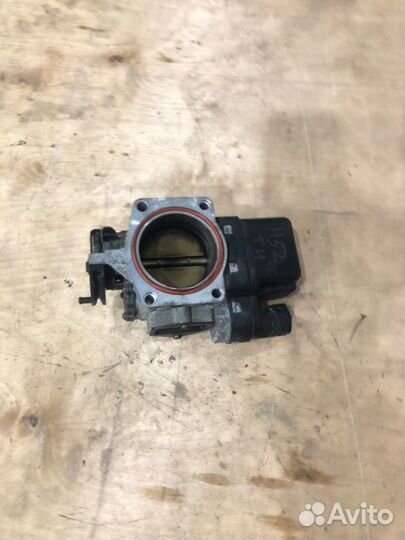Дроссельная заслонка Bmw 3 E46 M52B28TU 1998