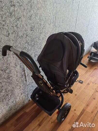 Детский велосипед с ручкой lamborghini