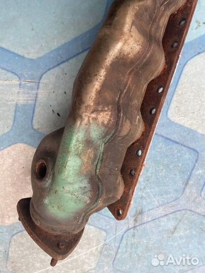 Коллектор выпускной 079253033C