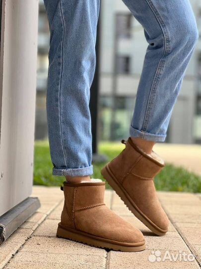 Ugg classic mini