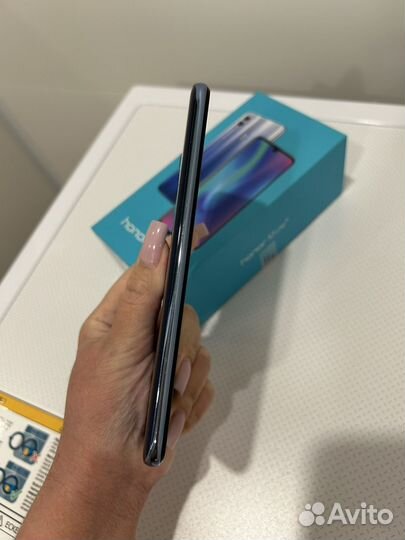 HONOR 10 Lite, 3/64 ГБ