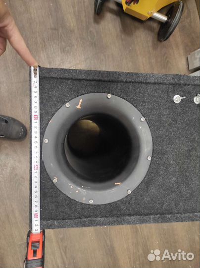 Сабвуфер на трубе DL audio griphon pro 12