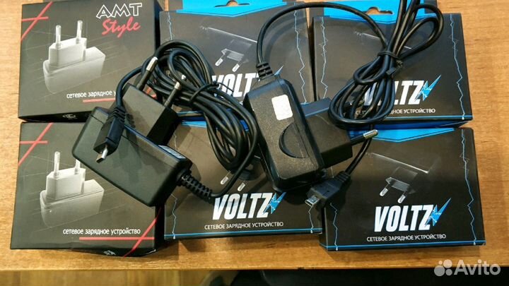 Зарядное уст-во Nokia U8800