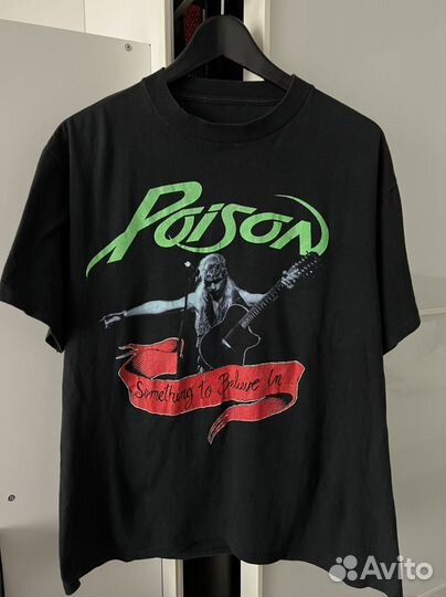 Футболка Poison