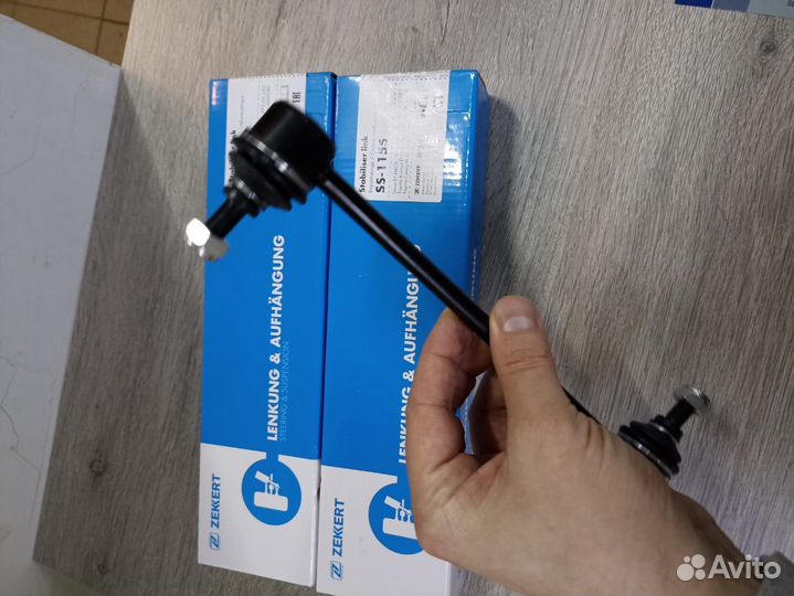 Стойка заднего стабилизатора Toyota Camry, Avensis