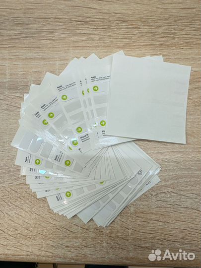 Пломбы для коробок Apple iPhone в ассортименте