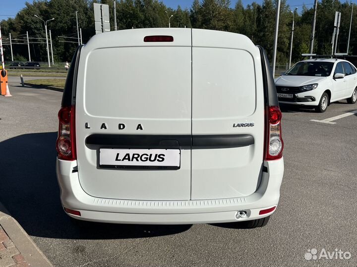 LADA Largus 1.6 МТ, 2024