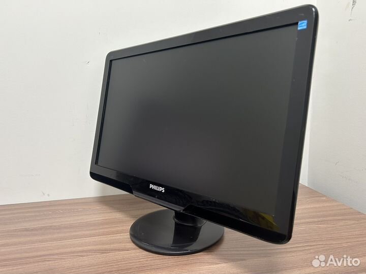 Монитор Philips 22 дюйма