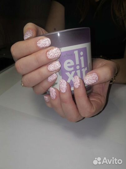 Маникюр на дому