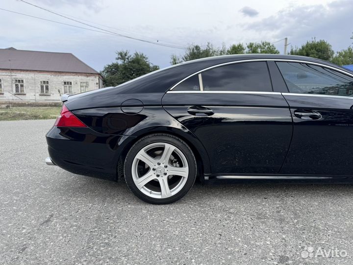 Mercedes-Benz CLS-класс 5.5 AT, 2004, 275 000 км