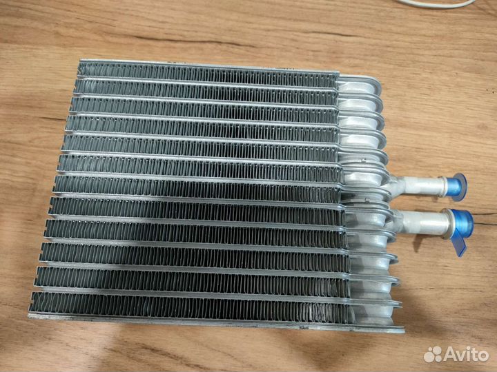 Испаритель кондиционера задний volkswagen t5,t6
